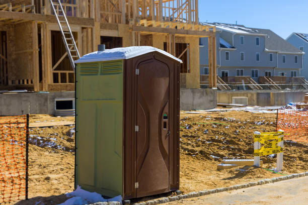 Portable Toilet Options We Offer in Watford City, ND